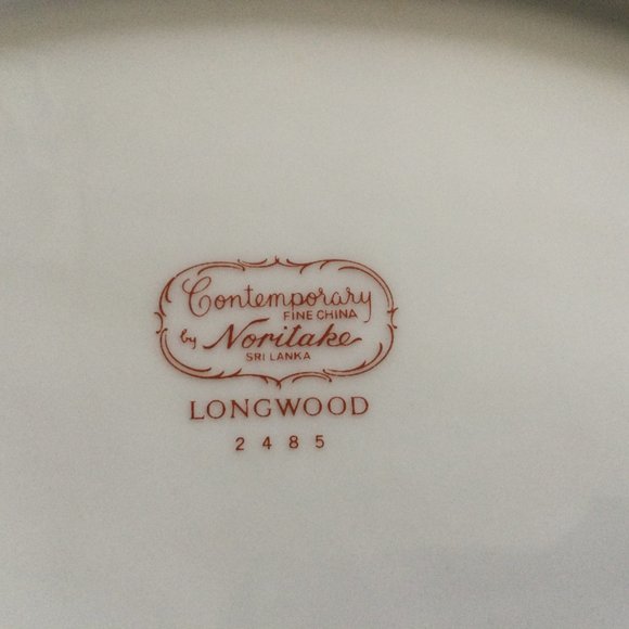 Noritake Longwood 1970's Pattern Serving Vegetable Bowl Purple and Blue Flowers - Picture 6 of 7